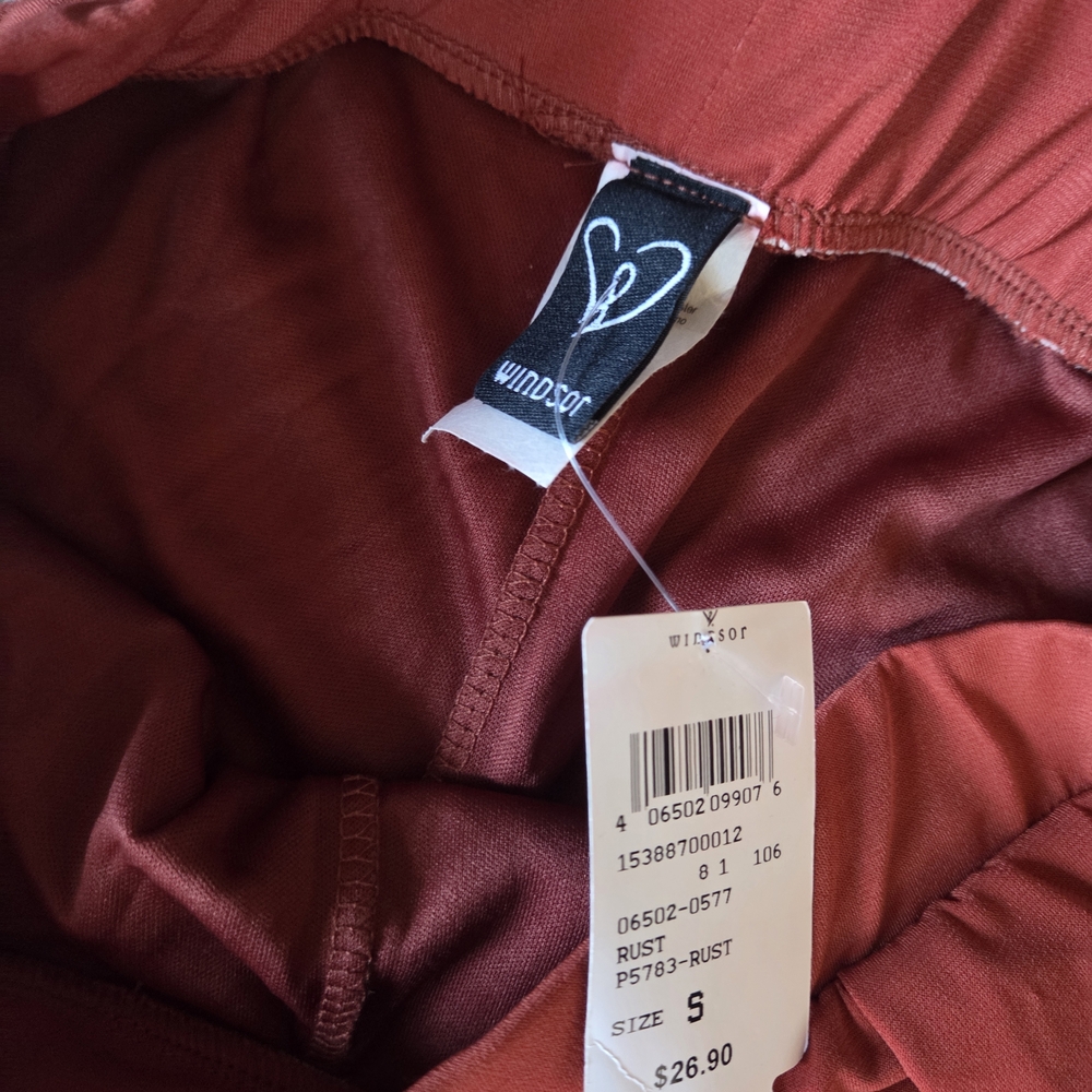 Red/Rust Wide-Leg Pants - Picture 2 of 4